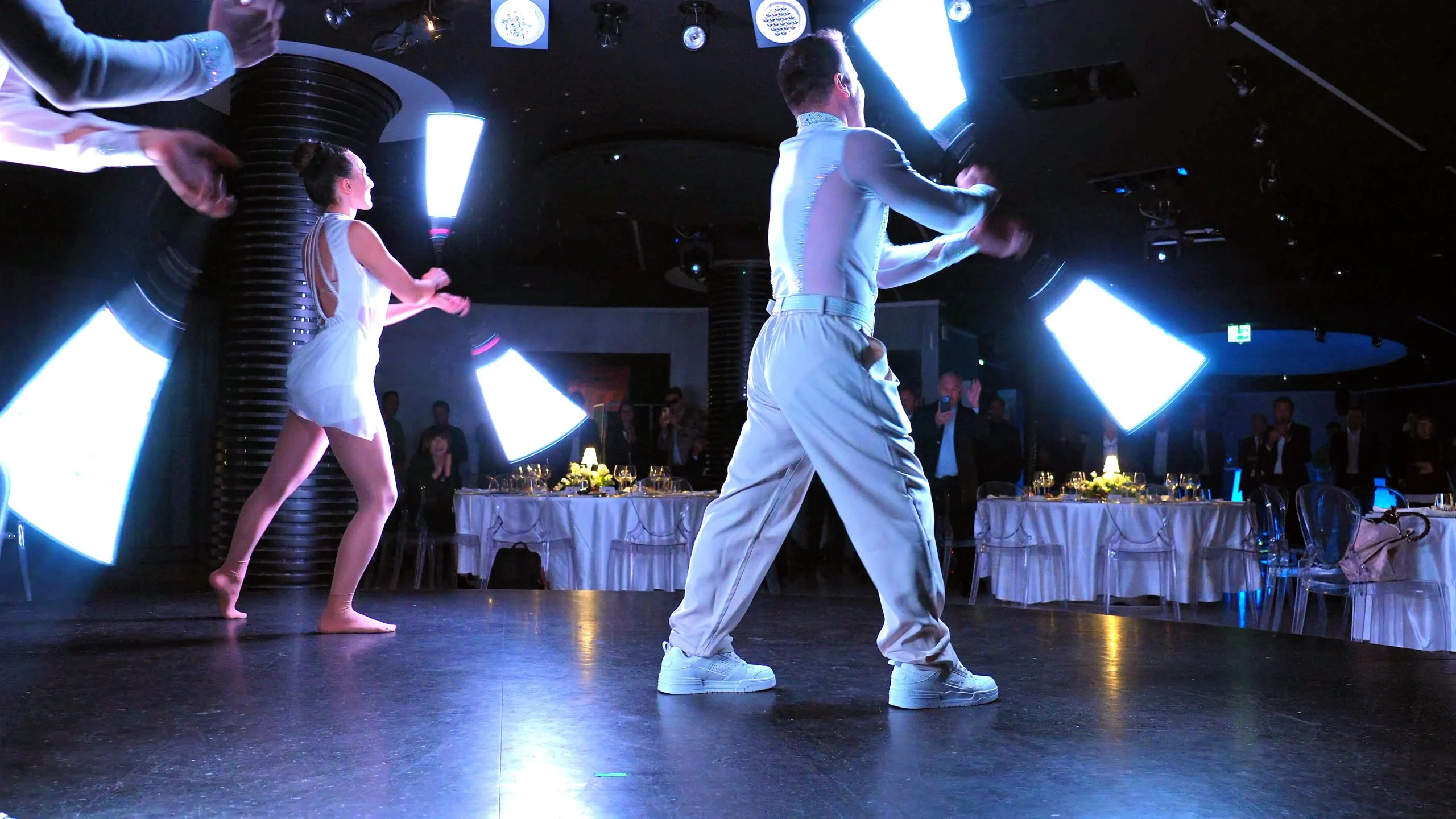 spettacoli led cene gala 00001 min